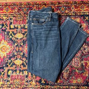 Good American always fits Jean